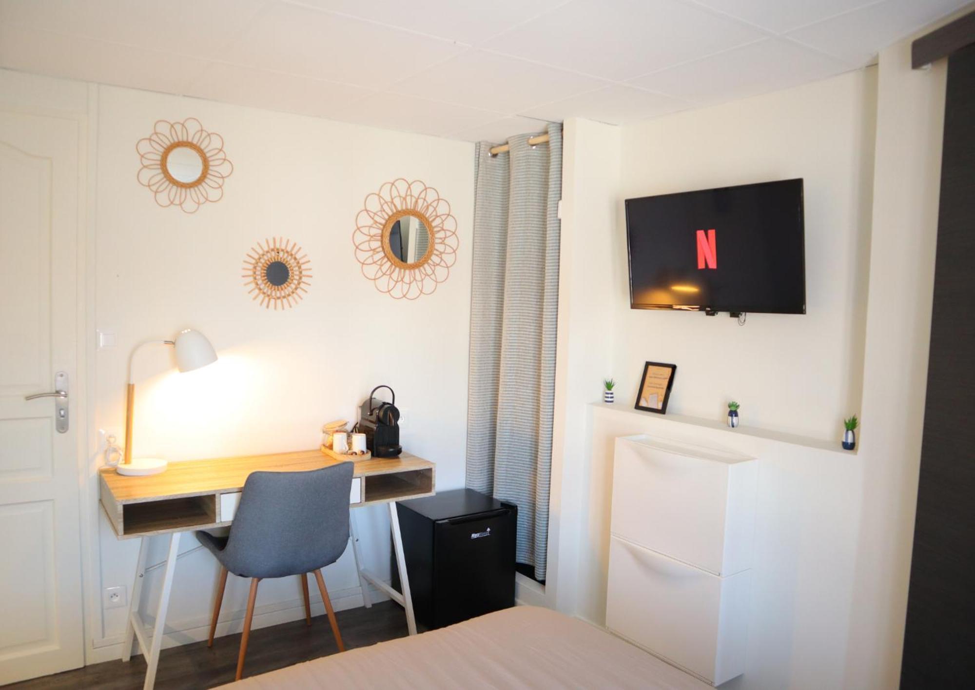 Chambre Privative Au Centre De Bourbourg - Proche Commodites Et Gare エクステリア 写真